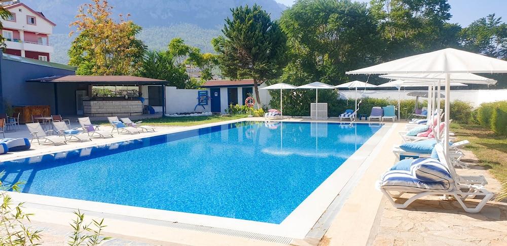 Erendiz Garden Hotel Kemer Eksteriør billede